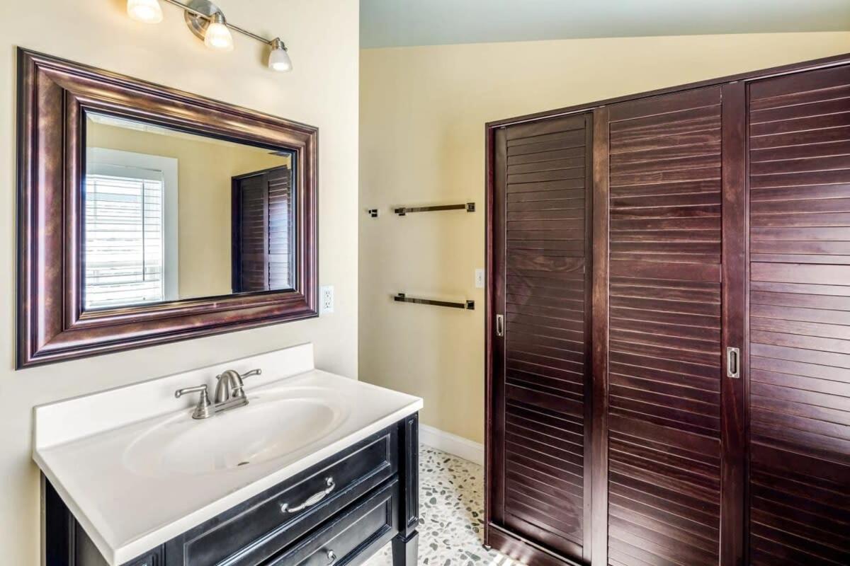 Sky Suite On Duval Key West Exteriör bild